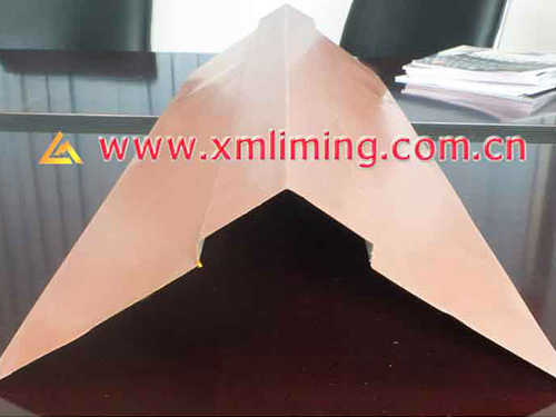 مكائن تشكيل القرميد