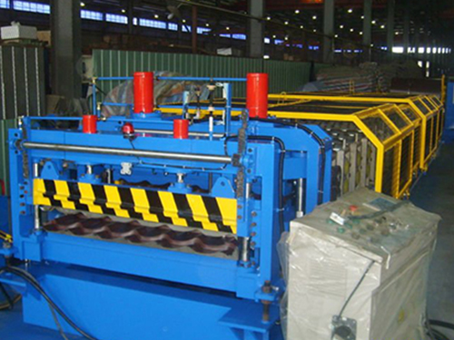 مكائن تصنيع الأسقف المموجه