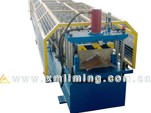 مكائن تشكيل القرميد